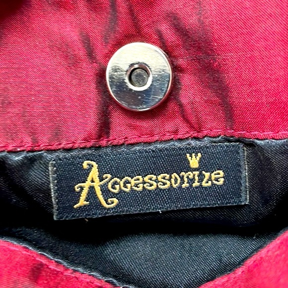 Accessorize London Silk floral embroidery, fully lined mini handheld, NWOT - Picture 5 of 12